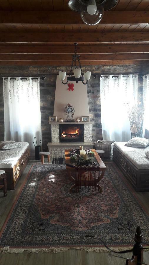 Penzion To Archontiko Tis Nikis Ioánnina Exteriér fotografie